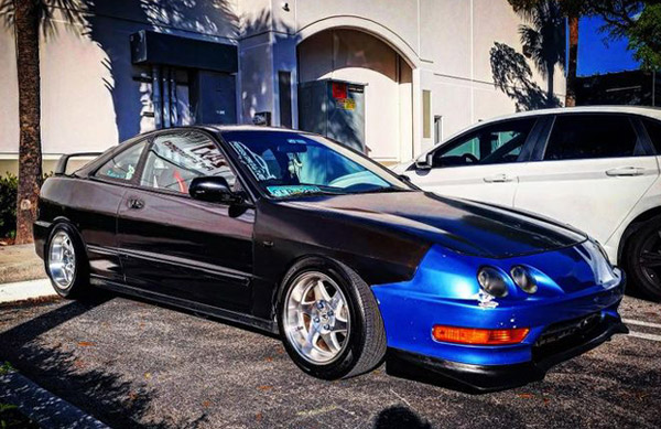 Dennis 1999 Acura Integra