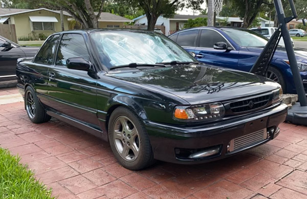 Derick 1992 Nissan Sentra SE-R